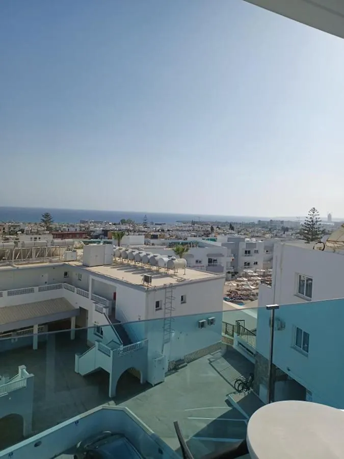 Sunny Blue Hotel Agia Napa