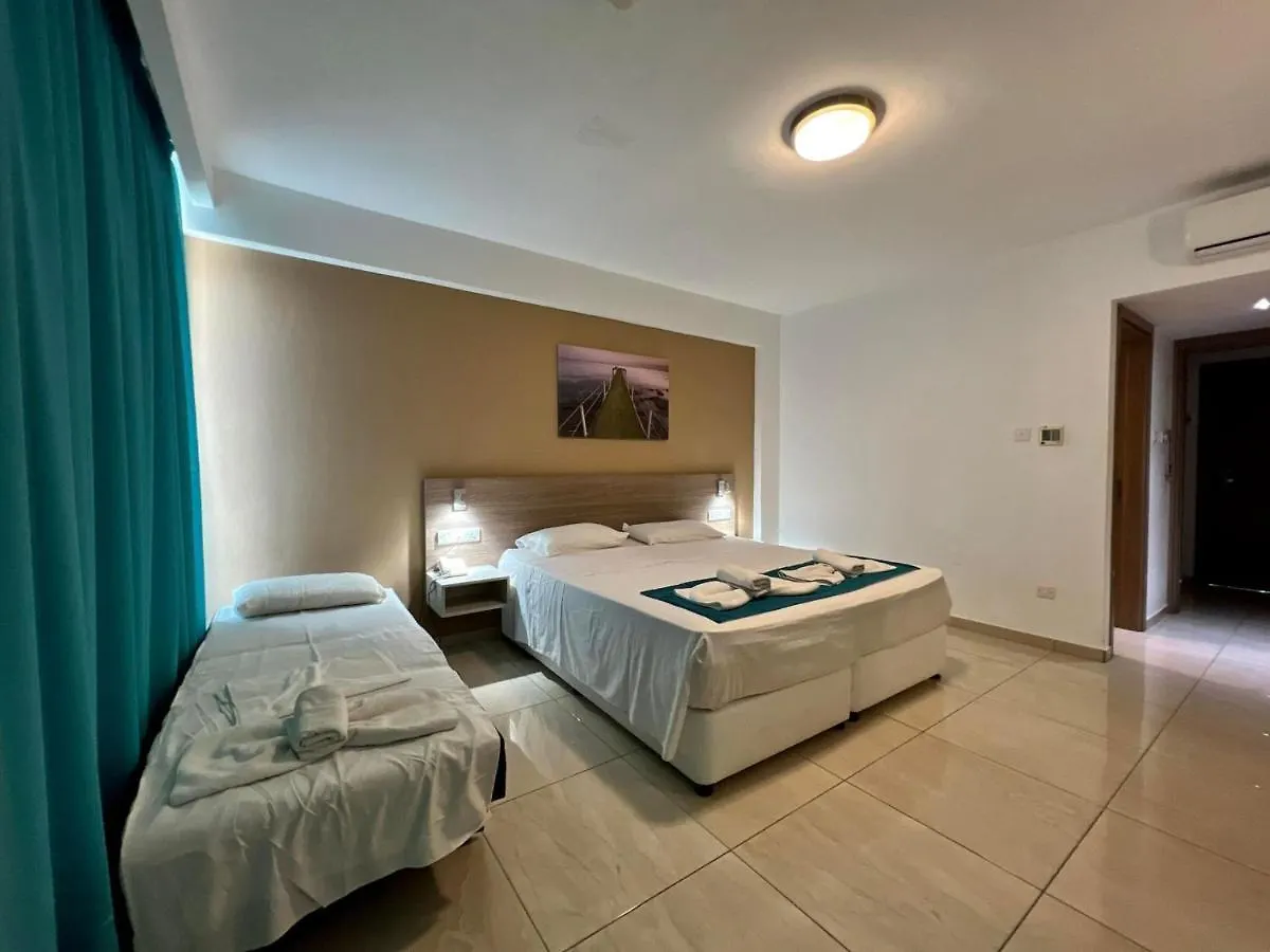 Sunny Blue Hotel Agia Napa 0*,