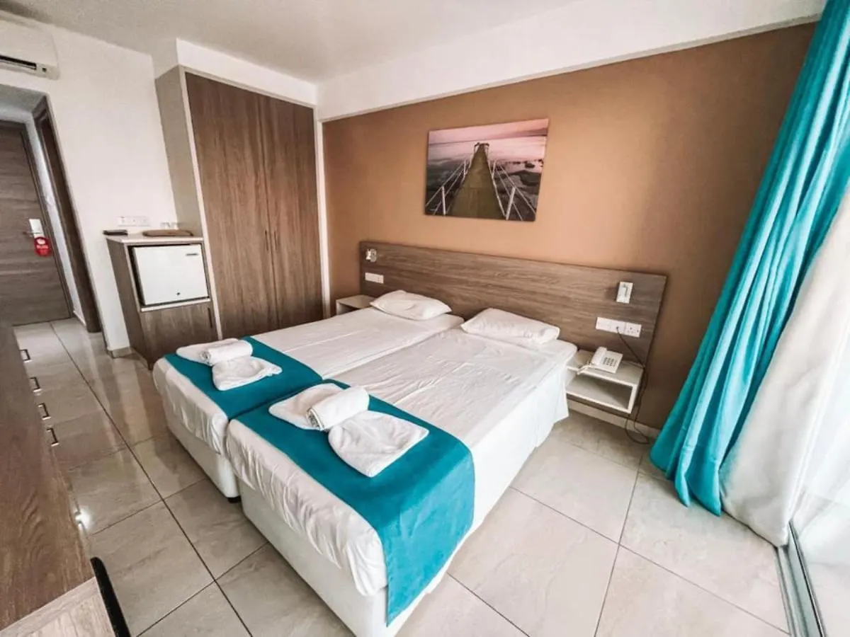 Sunny Blue Hotel Agia Napa 0*,